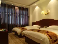 JiaHuaBusiness Hotel Hotels in Huaping