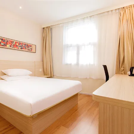 Junan Huating Hotel