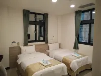 Frank's Hostel