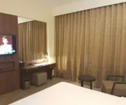 路易斯酒館-曼谷 LAK SI附近的飯店