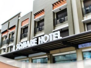 L Square Hotel