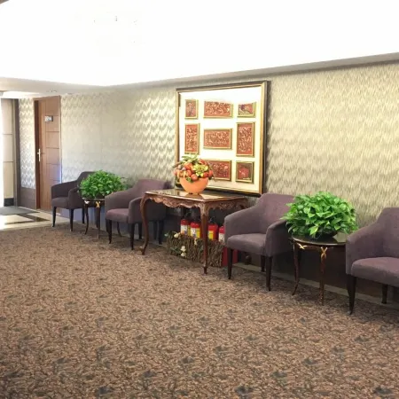 Caishe Hotel Отели рядом с достопримечательностью «Ночной рынок «Шилинь»»