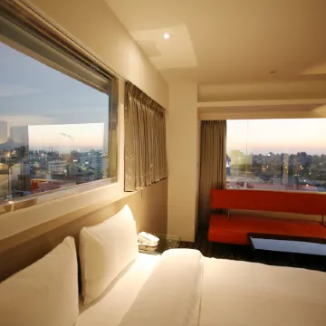 Chiayi Look Hotel Отели рядом с достопримечательностью «Chiayi Shrine»