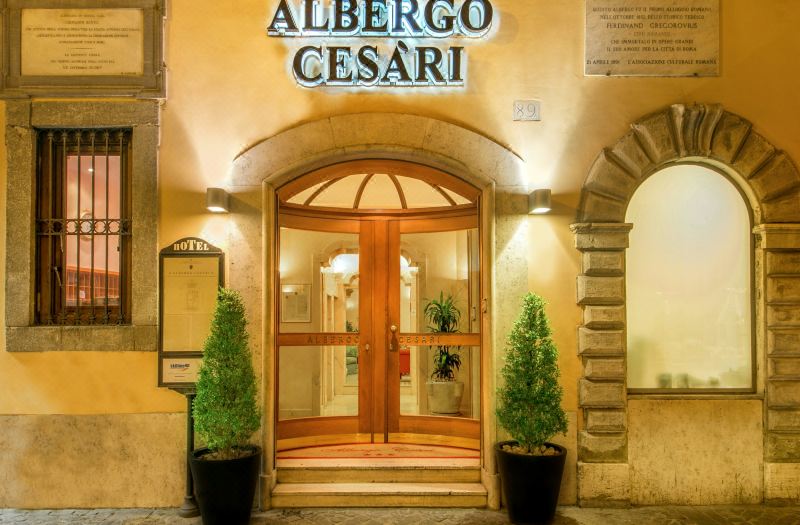 9Hotel Cesari