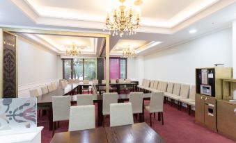 Yeoksam Artnouveau City Hotel and Residence