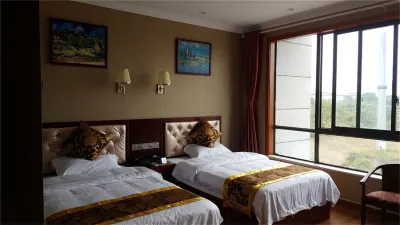 Tongling Baihui Business Hotel Hotels in Yongquan Tourist Area/Tonglingbei Railway Station
