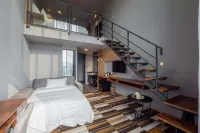 Watermark Hotel Kaohsiung Hotell i Dashu District