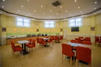 Homeinn (qinzheng Plaza, Nanhan street, Fuping)