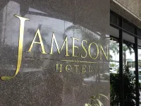 Cresta Jameson Hotel