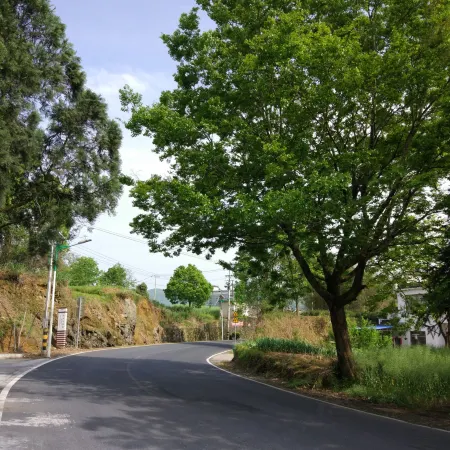 Dazhoushan Inn, Jixian County