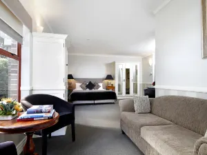 Echoes Boutique Hotel & Restaurant