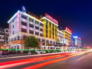 Landu Hotel