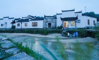 Chaji Xiangpu Inn