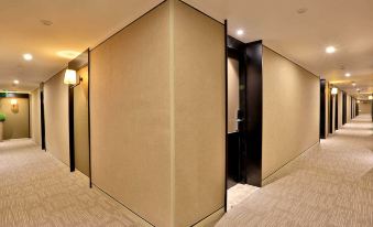 Homeinn Plus Hotel (Hangzhou West Lake Lakeside Wushan Square Hefang Street)