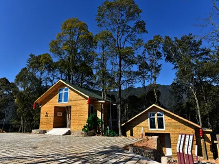 Yinxin'gu Treehouse Hotel Отели рядом с достопримечательностью «Anfu Temple (liubowengulilvyoujingqu)»