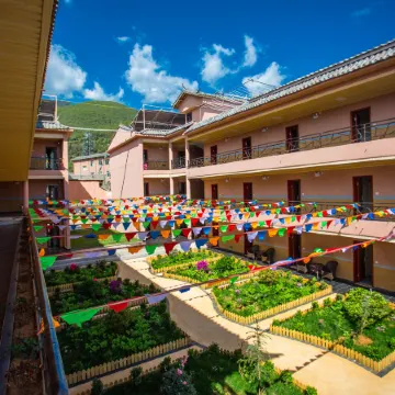 Lugu Shiguang Hotel
