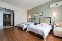 CCNU Educational Training Center Hotels near Wuhan University of Technology East Area Gymnasium