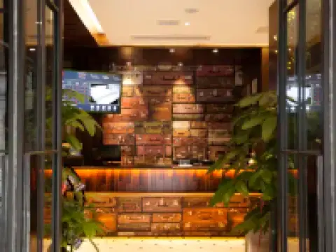 Minguo Hotel (Qingdao Catholic Church) Hotels in Qingdao