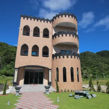 Lian Chinq Diving B&B Hotels near Changbin Coast Observatory