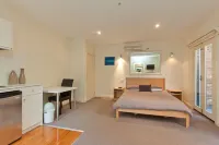 Sixty Two on Grey Serviced Apartments Hotels in St Kilda