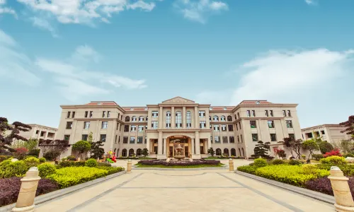 Liupanshui Liangdu Impression Hotel (Aegean Sea Shopping Park Store)