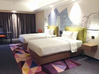 广州珠江新城希尔顿欢朋酒店 - 高级双床房