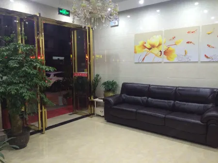 Tongcheng Jinting Hotel Отели рядом с достопримечательностью «Tongcheng Huangpao Mountain Lanruo Temple»