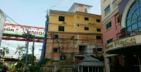 Thana Place Charunsanithwong 34 - Motels