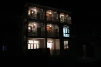Ziyan Shanju Inn