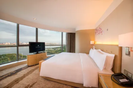Pullman Linyi Lushang