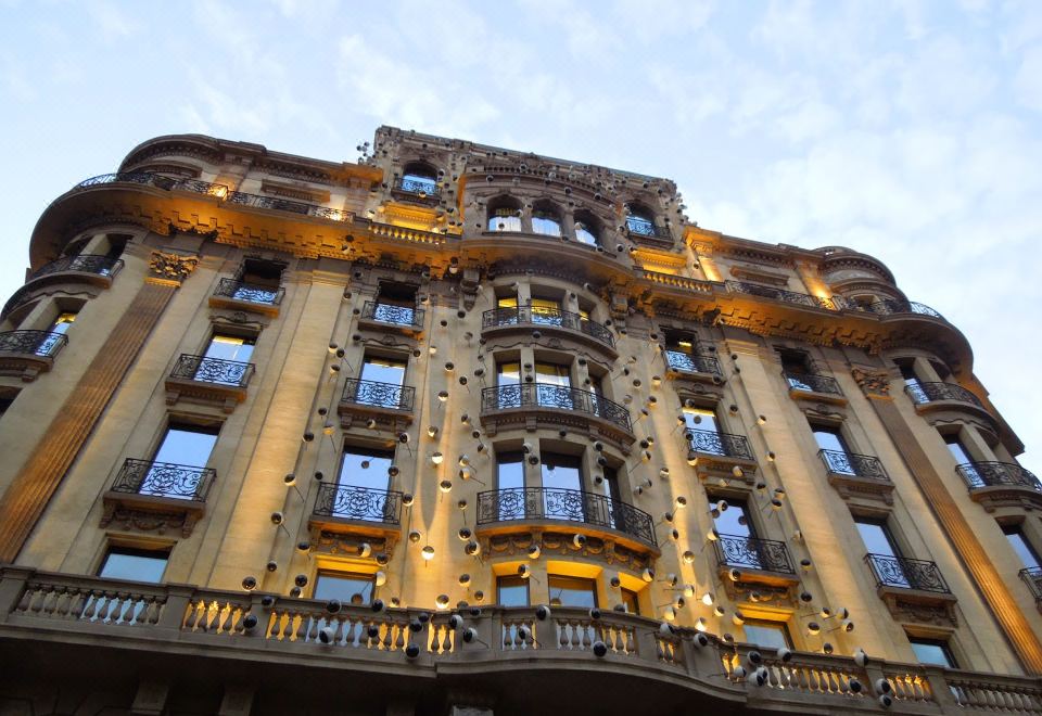 올라 바르셀로나 호텔 위치