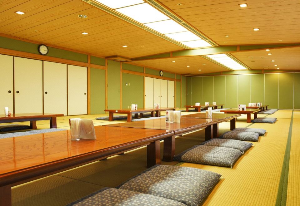 森の絶景露天風呂 熱海 森の温泉ホテル 熱海 を宿泊予約 22年安い料金プラン 口コミ 部屋写真 Trip Com