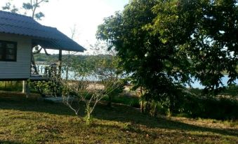 Lake View Bungalows Ko Phayam