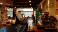 B&F Hotel
