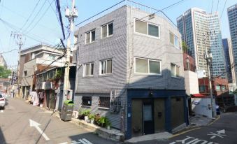 House Sarah in Myeongdong 2
