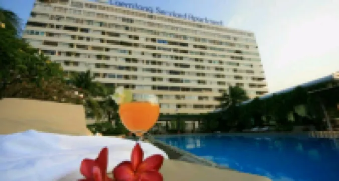 แหลมทองเซอร์วิสอพาร์ทเมนท์ โรงแรมในสุรศักดิ์