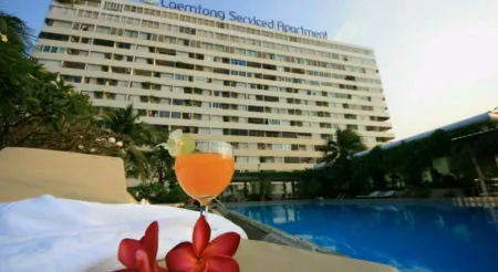 Laemtong Serviced Apartment Отели рядом с достопримечательностью «Golden Triangle Museum Pattaya»
