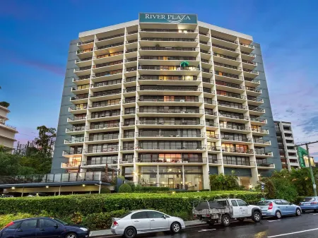 River Plaza Apartments Brisbane Southbank Отели рядом с достопримечательностью «CityCat Ferry»