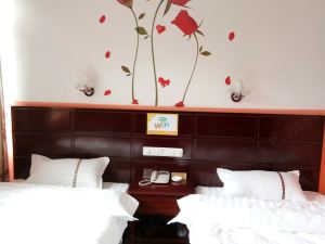 Yunlong Nuoyuan Express Hotel