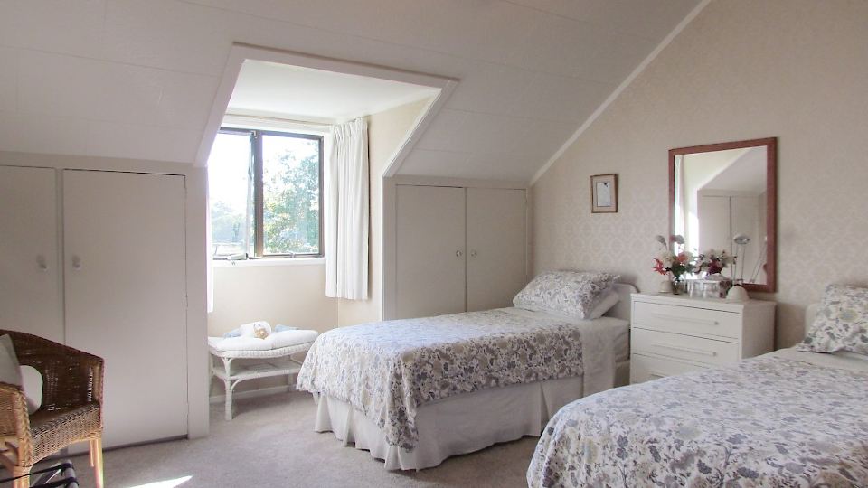 Jacaranda Lodge