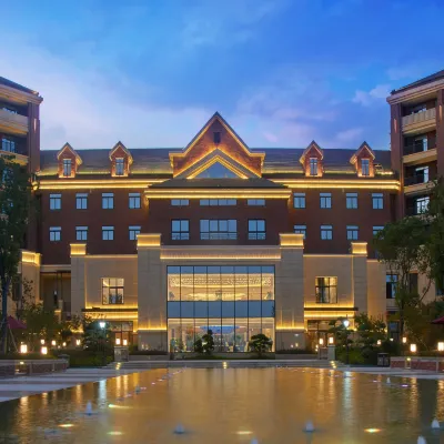 Bright Hotel Huaibei Hotels near The Nanhu Wetland Park