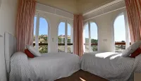 Mnar Castle Hotels in Fahs Anjra