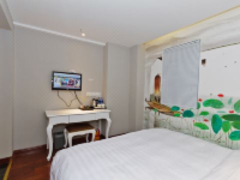 速8酒店(昆山人民路步行街店) - 经济大床房(无窗)