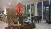 Cengkareng Transit Hotel - Hot Tub