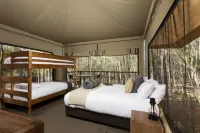 Paradise Country Farmstay Hotels in Helensvale