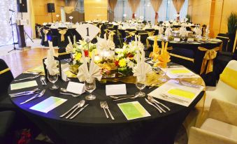 Holiday Villa Hotel & Residence City Centre Doha