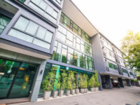 Jira Boutique Residence Hotels near Chiang Mai Mountain Biking & Kayaks