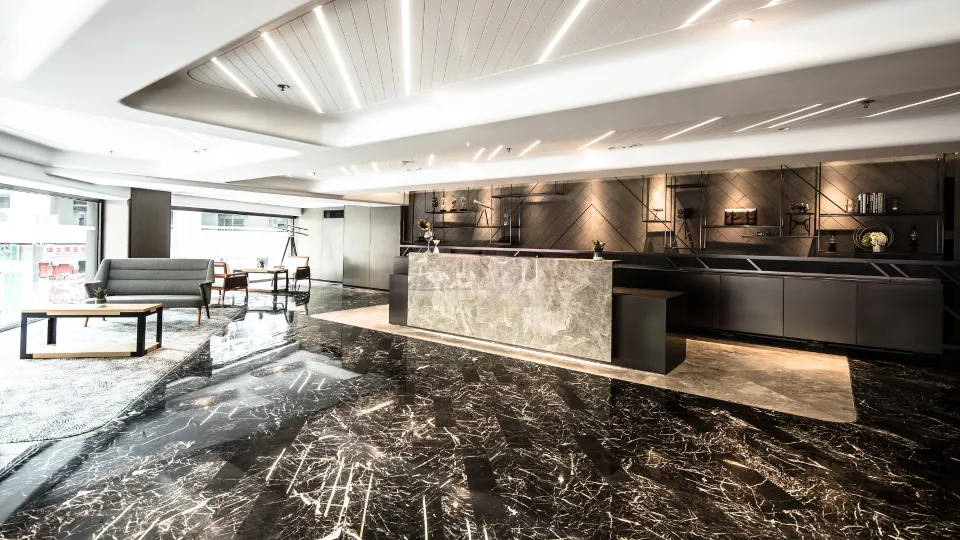 Hotel Ease · Tsuen Wan