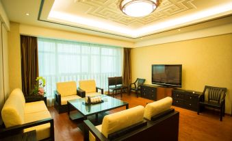 Super 8 (Weifang railway station store)