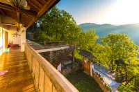 Hangzhou Lin'an Yunxiangjian Homestay (Zhexi Grand Canyon Branch) Отели в г. Каньон Zhexi
